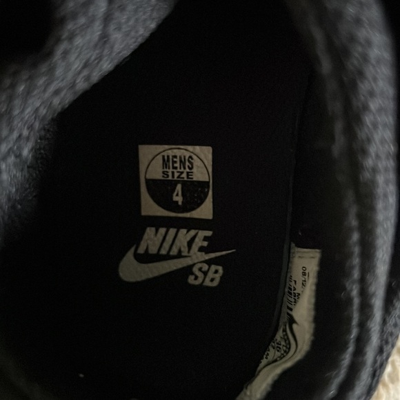 Nike Trainerendor Black/Black-White Ankle-High Cross Trainer Shoe -4 M/6 W - Picture 2 of 4